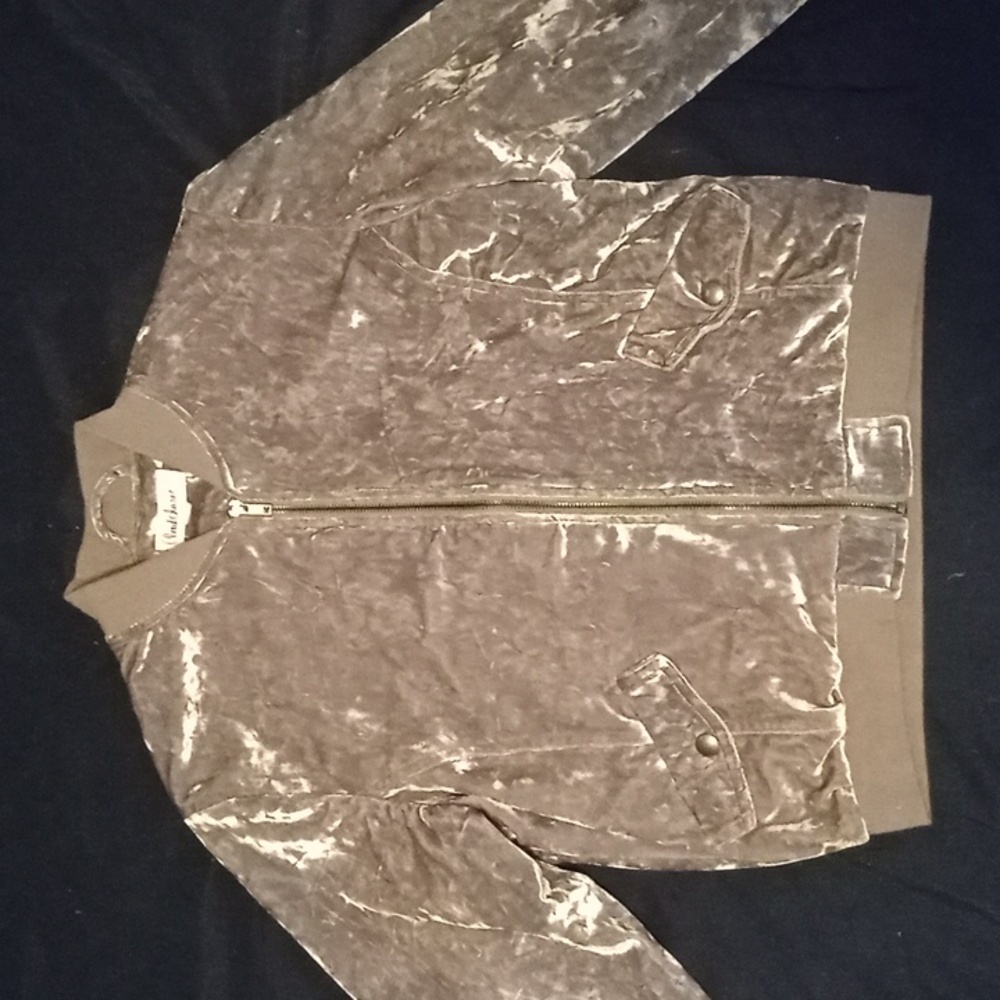 Cloud Chaser Velvet Jacket in Gray